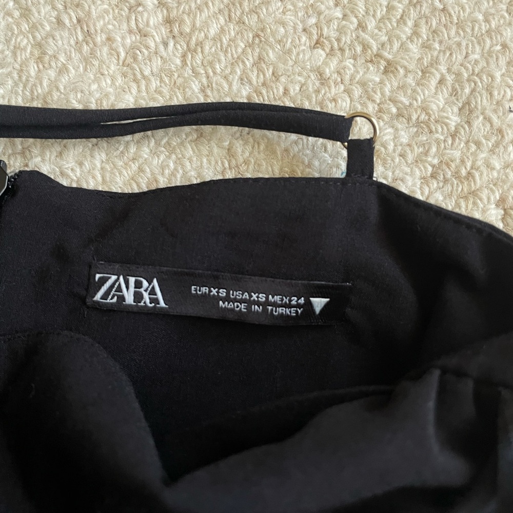 Zara Cut Out Dress size XS - Picture 6 of 7